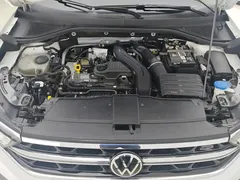 2023 Volkswagen T-Roc 300TSI DSG 2WD, белый — фото 10