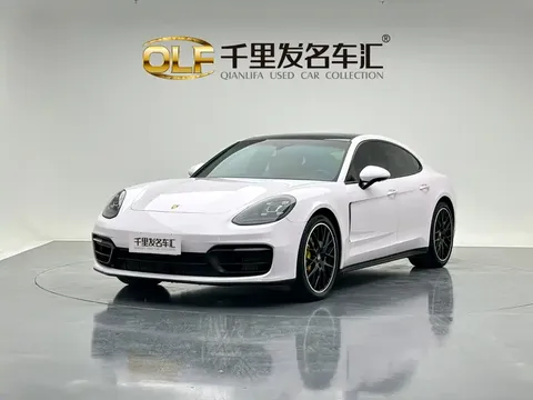 2022 Porsche Panamera 2.9T