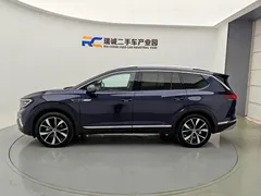 2022 Volkswagen Talagon 530TSI 4WD Pro 6, синий — фото 20
