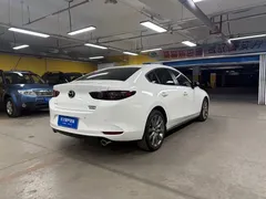 2022 Mazda 3 2.0L AT, белый — фото 8