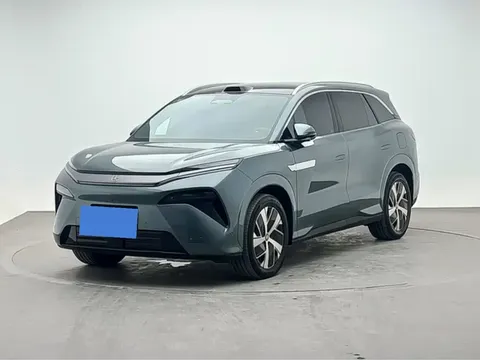 2025 BYD Tang L 215KM