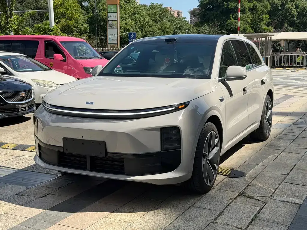 2025 Li Auto L6 Max