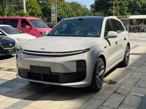 2025 Li Auto L6 Max