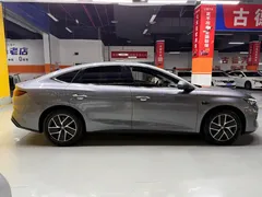 2025 BYD Qin L DM-i 120KM — фото 4