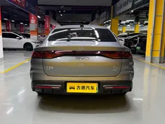 2025 BYD Qin L DM-i 120KM — фото 6