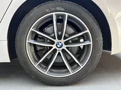 2021 BMW 5 Series 5 525Li M, белый — фото 18