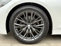 2022 BMW 3 Series 3 325i M, белый — фото 28
