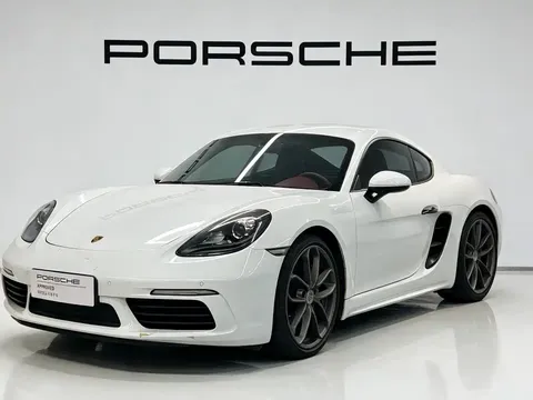 2022 Porsche 718 Cayman 2.0T