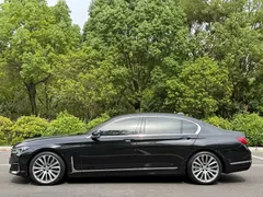 2021 BMW 7 Series 740Li Leading Luxury Package, чёрный — фото 3