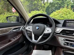 2021 BMW 7 Series 740Li Leading Luxury Package, чёрный — фото 13