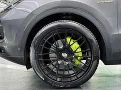 2023 Porsche Cayenne E-Hybrid 2.0T PHEV — фото 2