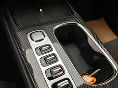 2025 Xiaomi SU7 Ultra Ultra, зелёный — фото 19