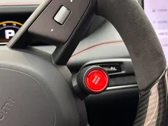 2025 Xiaomi SU7 Ultra Ultra, зелёный — фото 23