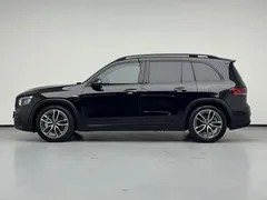 2022 Mercedes-Benz GLB AMG 35 4MATIC, чёрный — фото 14