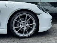 2020 Porsche 718 Boxster 2.0T, белый — фото 8