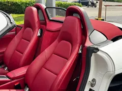 2020 Porsche 718 Boxster 2.0T, белый — фото 10