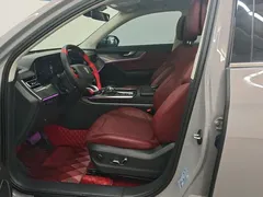 2023 Hongqi HS5 2.0T 4WD Pro — фото 9