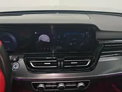 2023 Hongqi HS5 2.0T 4WD Pro — фото 13