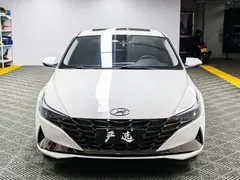 2022 Hyundai Elantra 1.5L CVT LUX Premium, белый — фото 2