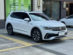 2022 Volkswagen Tiguan L 330TSI AT 2WD R-Line, белый — фото 2