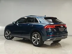 2021 Audi Q8 45 TFSI, синий — фото 19