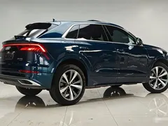 2021 Audi Q8 45 TFSI, синий — фото 21
