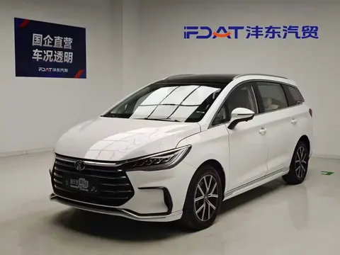 2022 BYD MAX DM-i 105KM