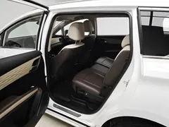 2022 BYD MAX DM-i 105KM, белый — фото 15