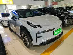 2025 Zeekr X 5-seat RWD — фото 4