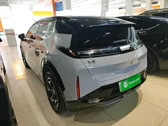 2025 Zeekr X 5-seat RWD — фото 5