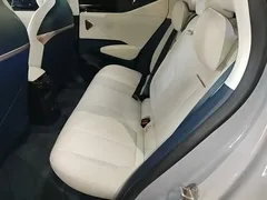 2025 Zeekr X 5-seat RWD — фото 17