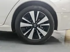 2021 Nissan Teana 2.0L XL Comfort, белый — фото 10