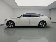2021 Nissan Teana 2.0L XL Comfort, белый — фото 16