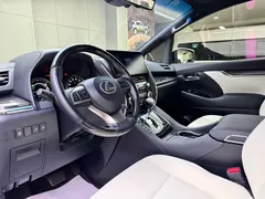 2020 Lexus LM 300h, белый — фото 22