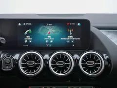 2020 Mercedes-Benz GLA 200, белый — фото 10