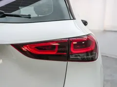 2020 Mercedes-Benz GLA 200, белый — фото 16