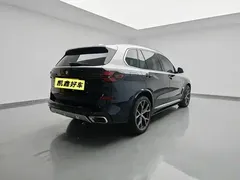 2023 BMW X5 30Li Premium M Sport Package, чёрный — фото 4