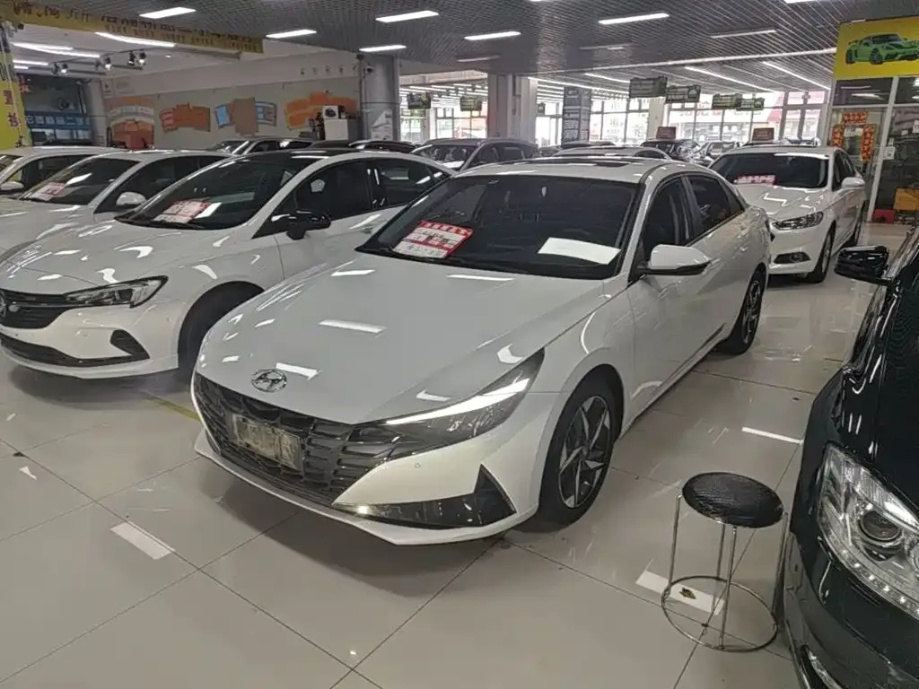 2021 Hyundai Elantra 1.5L CVT GLX Elite