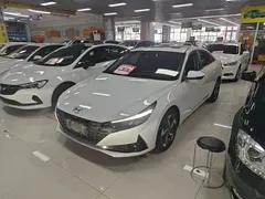 2021 Hyundai Elantra 1.5L CVT GLX Elite, белый — фото 1