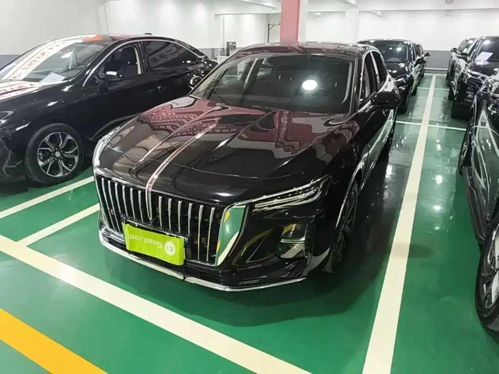 2025 Hongqi H5 PHEV 130