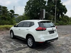 2021 Nissan X-Trail 2.0L CVT 2WD XL ITS Comfort, белый — фото 5