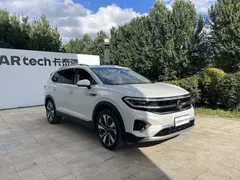 2022 Volkswagen Talagon 380TSI 4WD 6, белый — фото 3