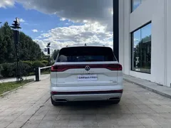 2022 Volkswagen Talagon 380TSI 4WD 6, белый — фото 5