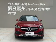 2022 Mercedes-Benz GLA 200 — фото 2