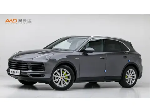 2021 Porsche Cayenne /2.0T/21 /E-Hybrid