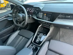 2022 Audi A3 Sportback 35 TFSI — фото 14