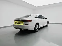 2022 Volkswagen Passat 430PHEV Luxury, белый — фото 4