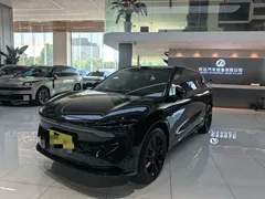 2025 Zeekr 7X 100kWh Long Range RWD Smart Driving, чёрный — фото 1