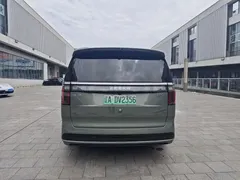 2024 Zeekr 009 6-Seat Executive 4WD 108kWh — фото 10