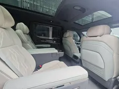 2024 Zeekr 009 6-Seat Executive 4WD 108kWh — фото 26
